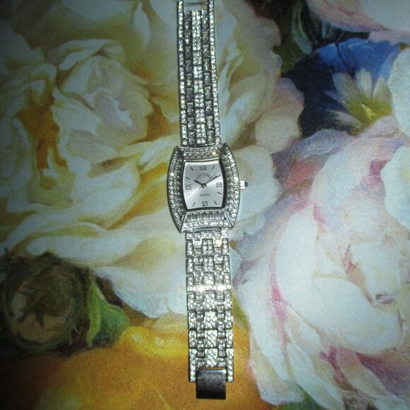 Adrienne Couture Collection/Limited Edition main image 4